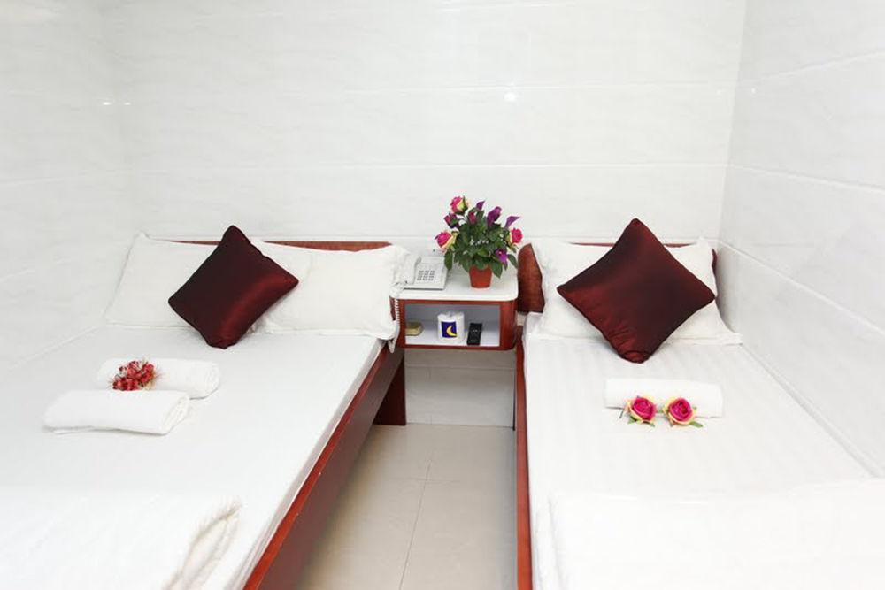 Reliance Inn Hong Kong Exterior photo