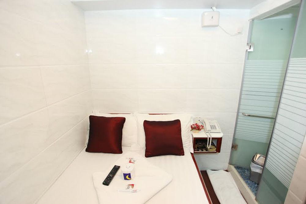 Reliance Inn Hong Kong Exterior photo
