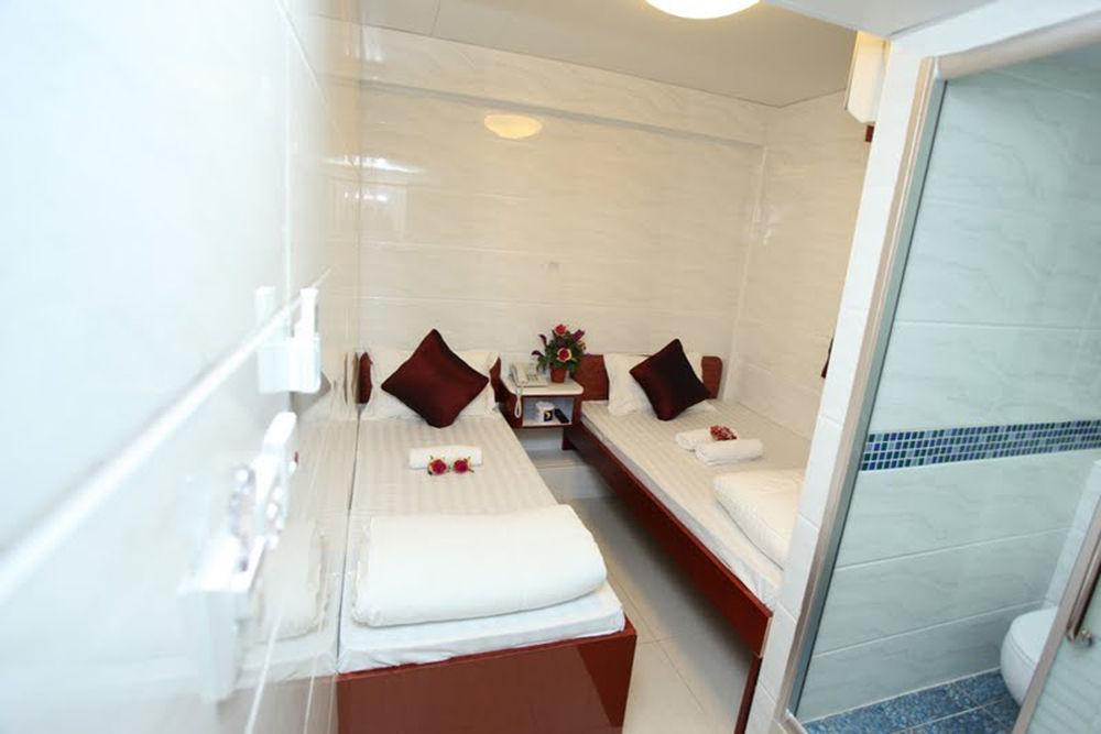 Reliance Inn Hong Kong Exterior photo